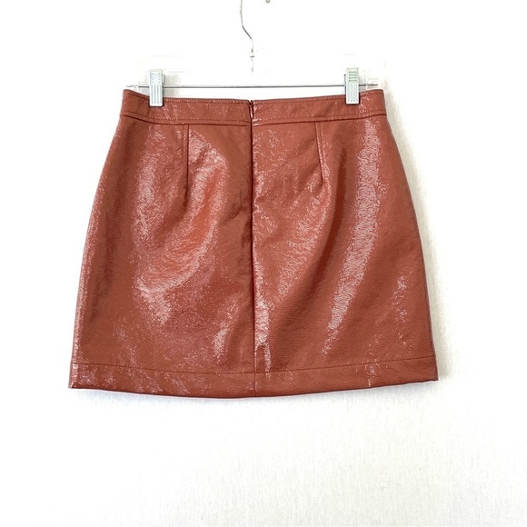 Aritzia Wilfred Tempest Patio Cinnamon Brown Vegan Leather Mini Skirt - Picture 4 of 8